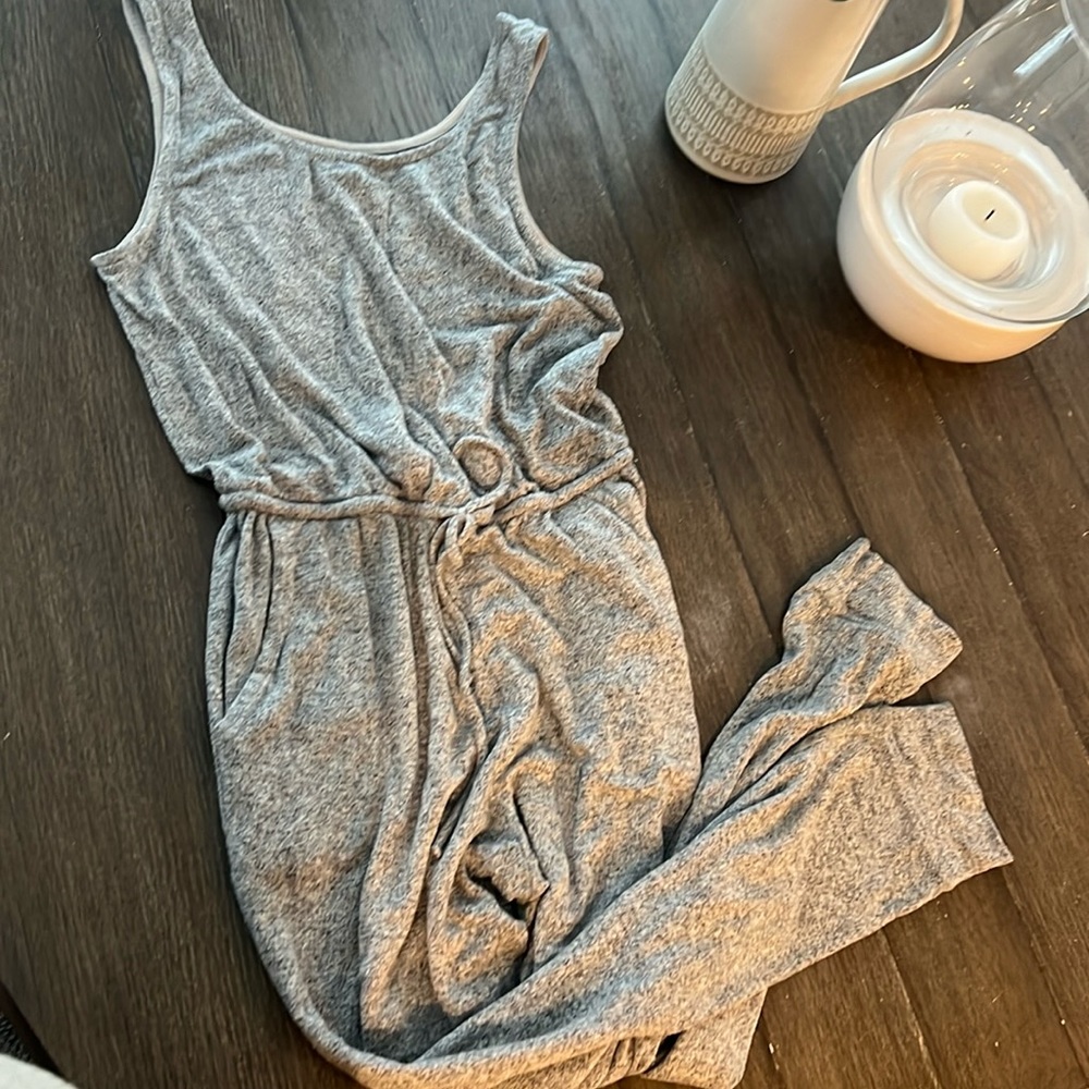 Super cozy Aerie one piece jumper/sleeper pjs